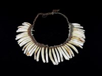 Lot 56 - An antique tribal necklace