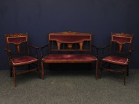 Lot 445 - An Edwardian suite