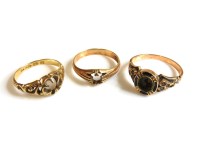 Lot 25 - An 18ct gold single stone ring