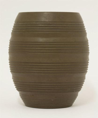 Lot 252 - A Wedgwood brown basalt vase