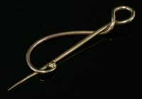 Lot 1 - A gold brooch or cloak clasp