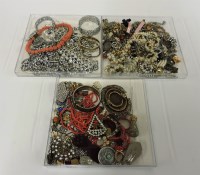 Lot 1012 - A large collection of assorted costume jewellery