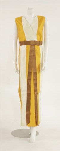 Lot 1151 - A Valentino vintage dress and matching jacket