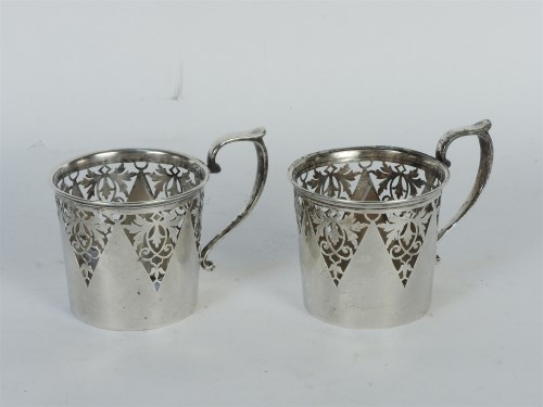 Lot 153 - A Scottish silver mounted rams horn snuff mull