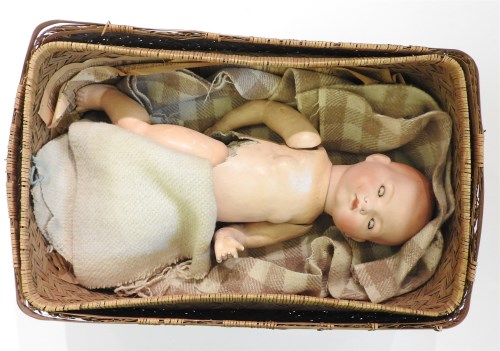 Lot 417 - An Armand Marseille baby doll