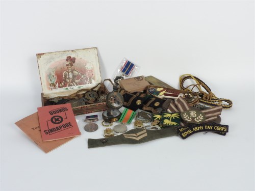 Lot 126 - Military items