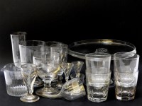 Lot 296 - A collection of glass