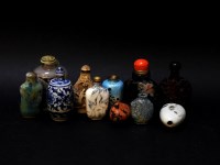 Lot 131 - A group of snuff bottles