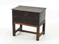 Lot 449 - An oak bible box