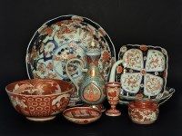 Lot 369 - Japanese ceramics