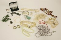 Lot 67 - A collection of costume jewellery to include simulated pearl necklaces