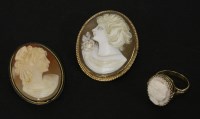 Lot 90 - A 9ct gold shell cameo brooch