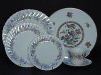 Lot 394 - A Wedgwood Angela pattern dinner and tea service