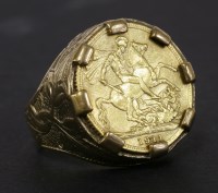 Lot 156 - A 1911 sovereign in gold ring mount