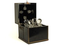 Lot 568 - A late 19th century cased decanter set