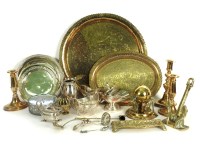 Lot 444 - A collection of silver