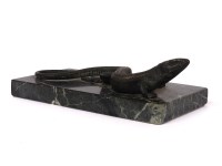 Lot 288 - A bronze and marble lizard desk ornament