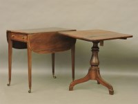 Lot 798 - A Regency mahogany and cross banded Pembroke table