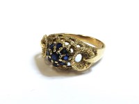 Lot 33 - A 9ct gold sapphire cluster ring