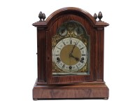 Lot 349 - An early 20th century German walnut bracket clock