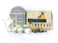 Lot 190 - A Marx toys Walt Disney Snow White and the Seven Dwarfs child's tea set