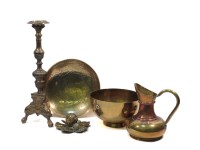 Lot 303 - A collection of mixed brass and copper wares