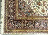 Lot 621 - A 20th century Persian carpet