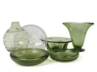 Lot 202 - A Clyne Farquharson 'leap' clear glass bowl