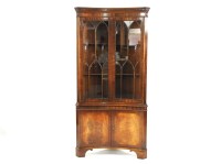 Lot 458 - A mahogany concave cabinet