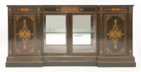 Lot 532 - A good quality Victorian credenza