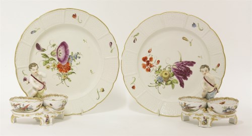 Lot 15 - A pair of Ludwigsburg porcelain plates