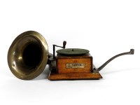 Lot 427A - A Gramophone and Typewriter Company gramophone