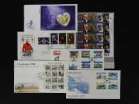 Lot 289 - A large quantity of Guernsey first day cover presentation packs etc