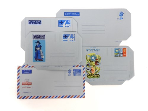 Lot 150 - A large quantity of QEII airmails and registered letters