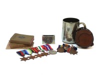 Lot 1229 - A collection of militaria