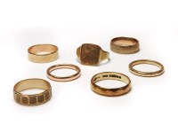 Lot 1165 - Six 9ct gold wedding rings