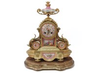 Lot 1547 - A 19th century French gilt bronze mantel clock