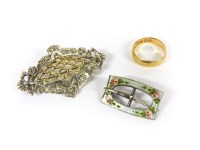 Lot 1117 - A 22ct gold wedding ring