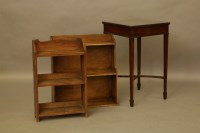 Lot 2141 - An Edwardian mahogany side table