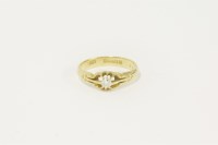 Lot 18 - A gentleman's 18ct gold single stone diamond ring