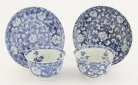Lot 27 - A pair of blue and white tea bowls and saucers