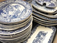Lot 270 - A quantity of 19th century blue and white transfer printed plates