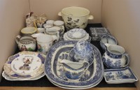 Lot 396A - A collection of Spode
