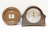 Lot 224 - A1930's oak cased mantel clock