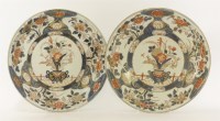 Lot 242 - A pair of Japanese Imari plates