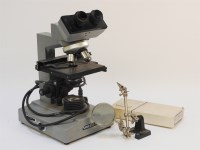 Lot 291 - A Kyowa microscope