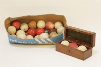 Lot 157 - A collection of 19th century ivory snooker balls