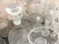 Lot 268 - A large quantity of Victorian and later glassware