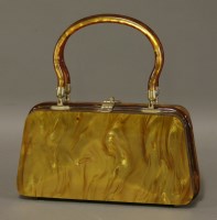 Lot 1283 - An original Bakelite/Lucite handbag