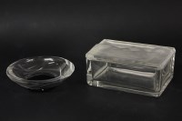 Lot 192 - A Lalique style clear glass box and cover